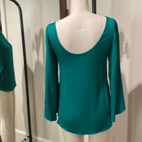 Molly Silk Butterfly Sleeve Green Blouse Sz 2 - Picture 3 of 6